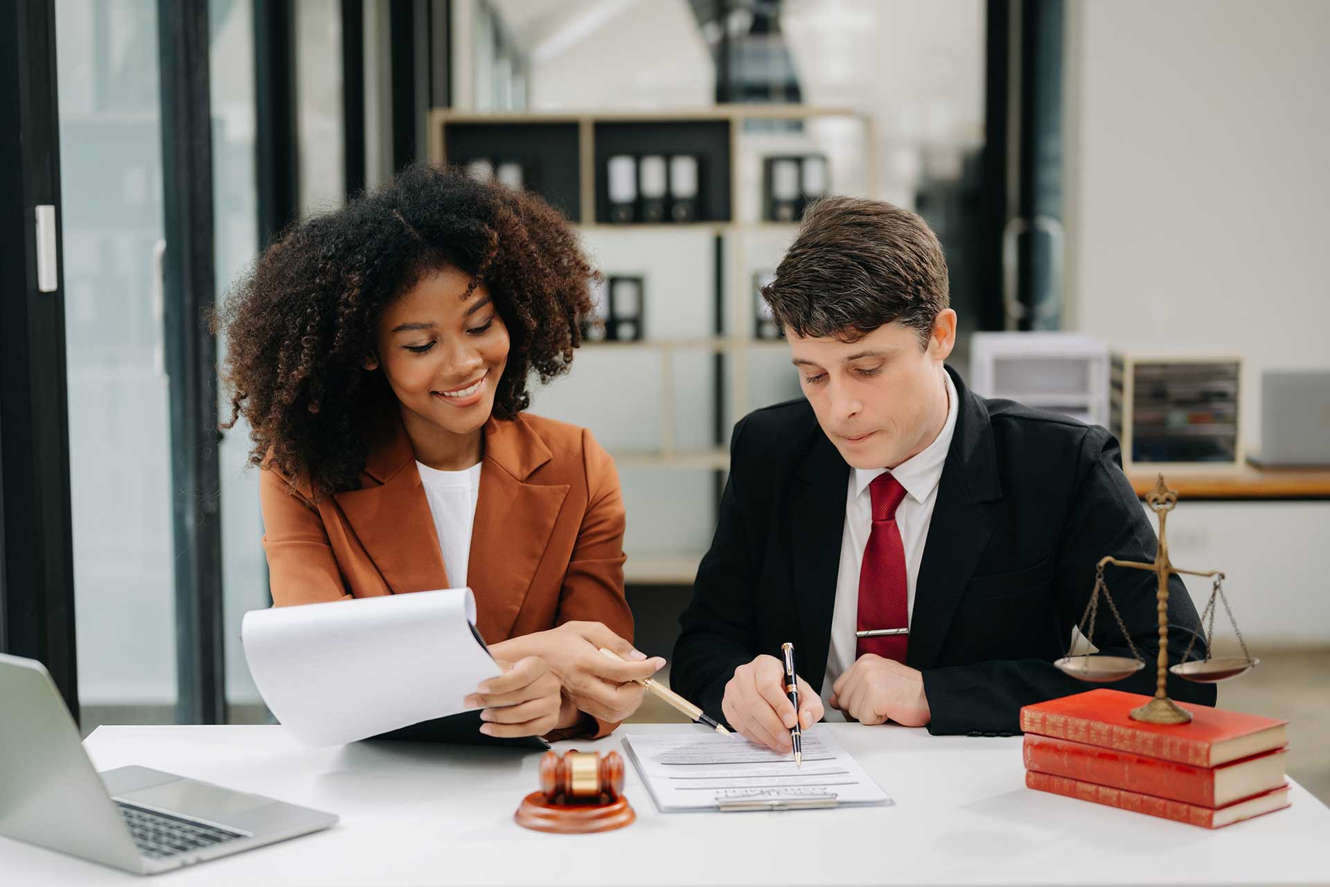 The Legal Requirements for Notarizing Documents: What You Need to Know